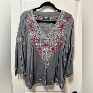 Johnny Was! Long Sleeve, V Neck, Embrodiery